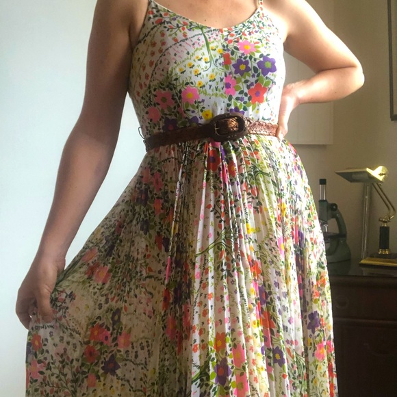 Floral vintage maxi dress - Picture 1 of 8